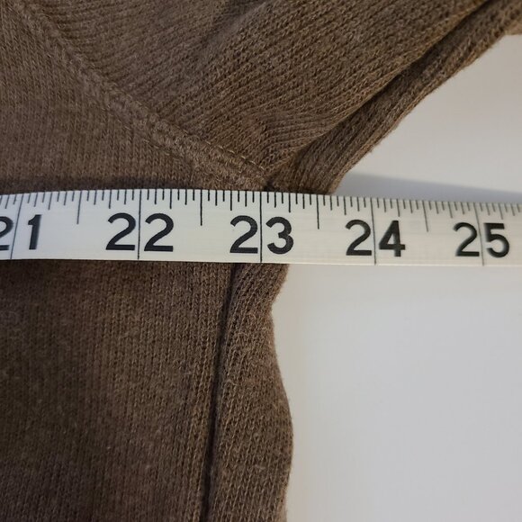 Old Navy Brown V Neck Men's Sweater Sz L - Picture 6 of 7